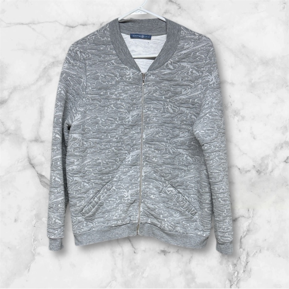Signature weekend Gray textured fleece zipper front  sweater Jacket large